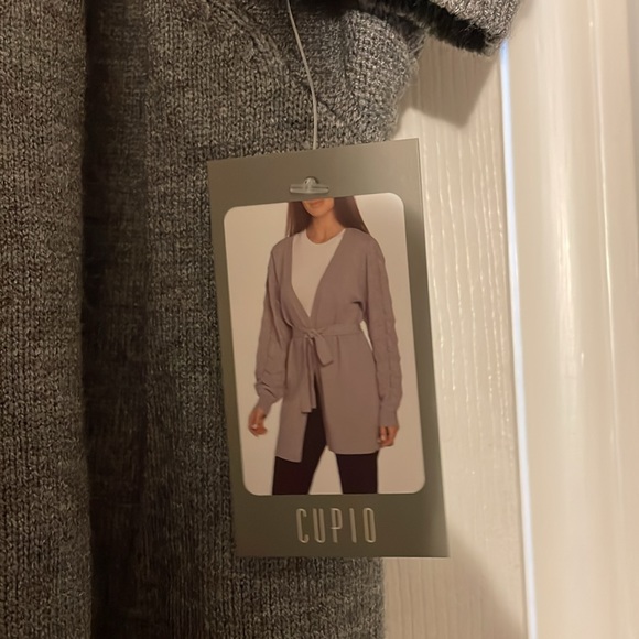 Grey Cardigan - Picture 4 of 5